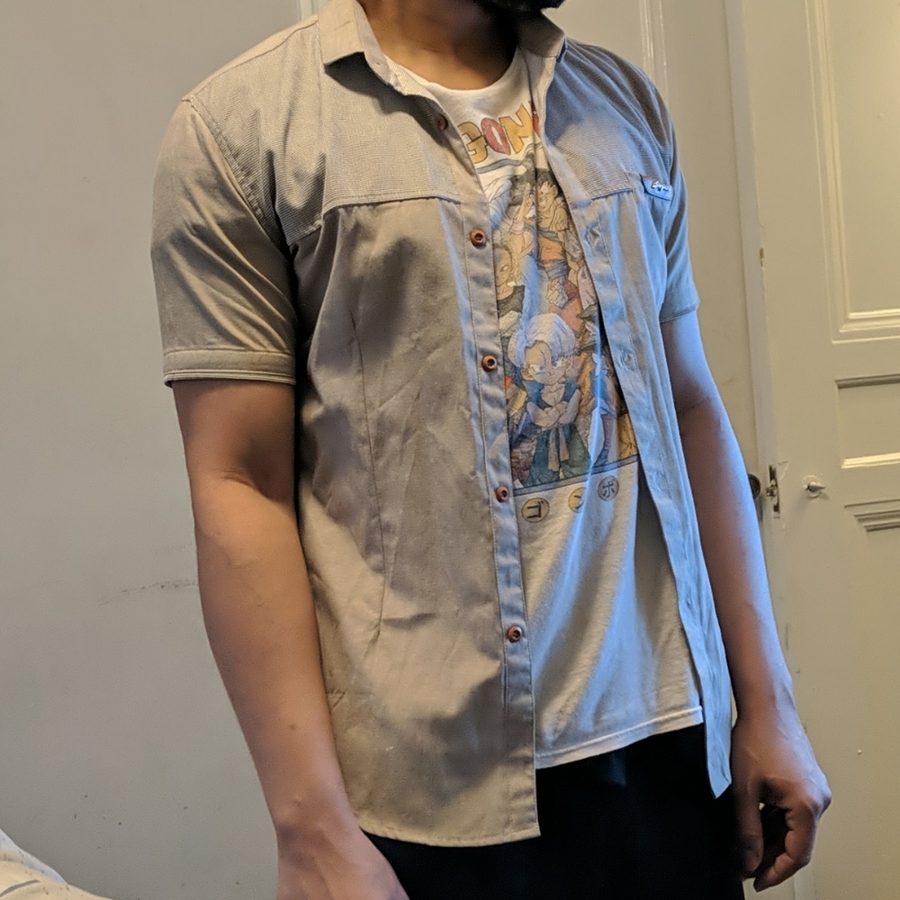 Men's Tan & Grey Button Up